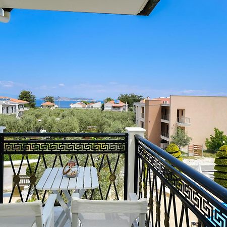 Maryan Apartment Лименас Екстериор снимка
