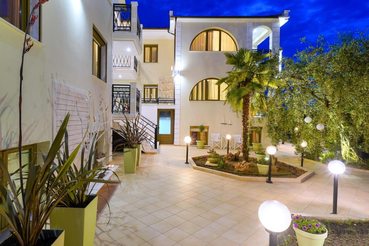Maryan Apartment Лименас Екстериор снимка