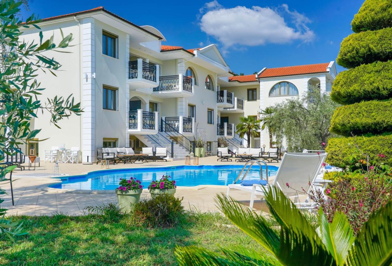 Maryan Apartment Лименас Екстериор снимка